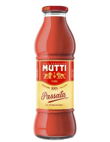 Mutti Tomato Puree Bottle 700g